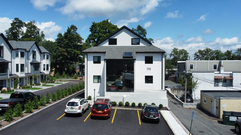 dji_fly_20230816_123714_89_1692203846951_photo_optimized